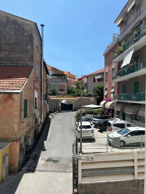 Borgo Marina Apartments Imperia Exterior foto